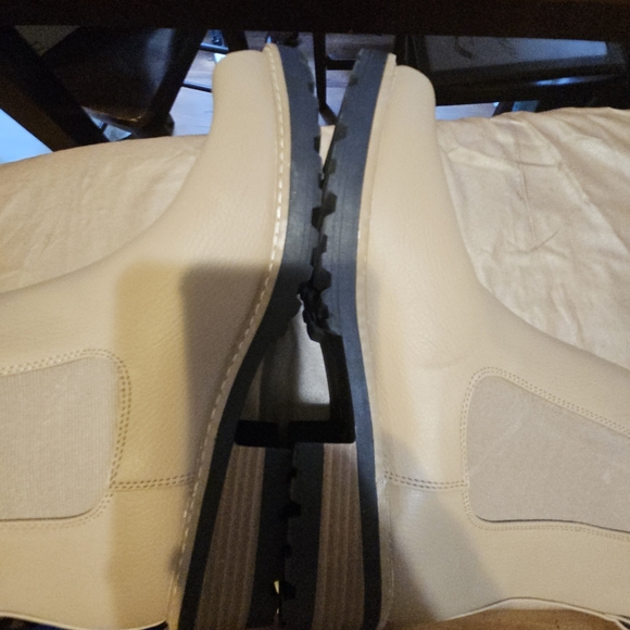 Universal Thread Celina Water Repellant Chelsea Boots, women's 12.5 - Picture 8 of 11